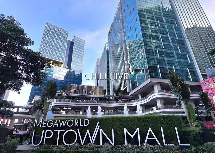 Bgc Staycation Across Uptown Mall #oursw29f Holiday home *