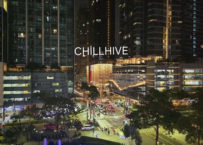 Holiday home Bgc Staycation Across Uptown Mall #oursw29f *